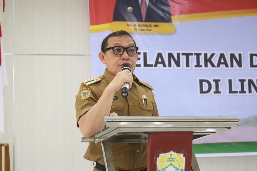 PJ Bupati Buol Tekankan Pentingnya Kompetensi PNS Pada Pelantikan ...